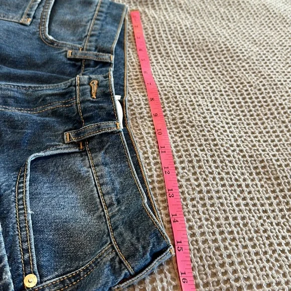 Frame Cut Off Pocket Denim Shorts - 8 - Picture 7 of 8